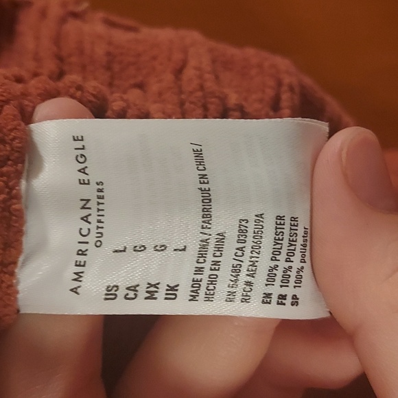 American Eagle Sweater - Picture 5 of 7
